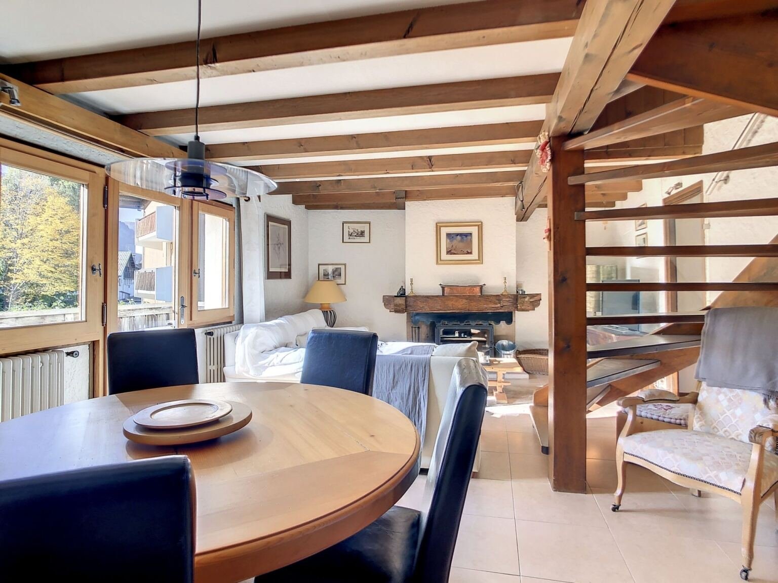 Apartment for rent in Megève, close to the centre and the ski slopes. - Photo 4