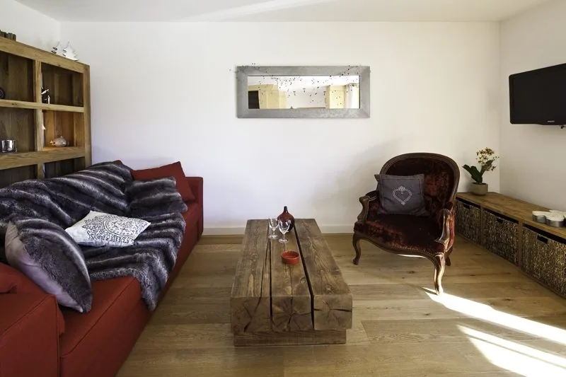 Charming duplex-style apartment for rent on the Princesse ski slopes in Megève. - Photo 2