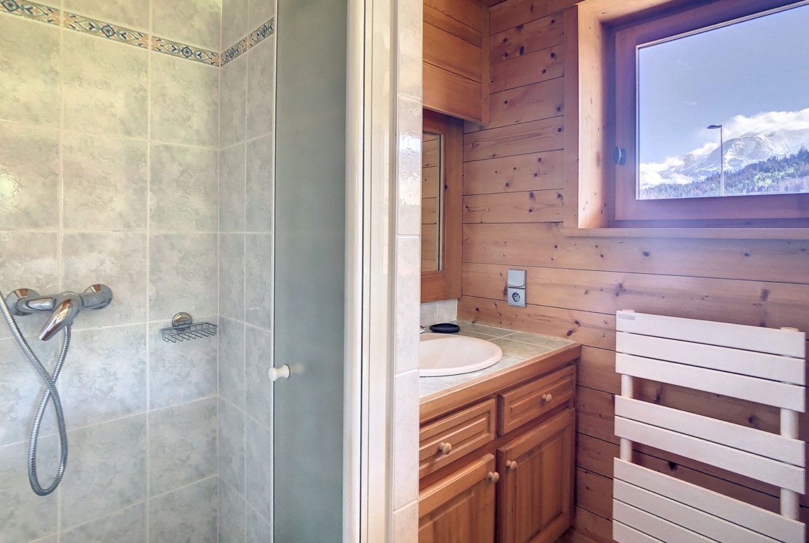 Family chalet for rent facing the Princesse slopes in Megève. - Photo 11
