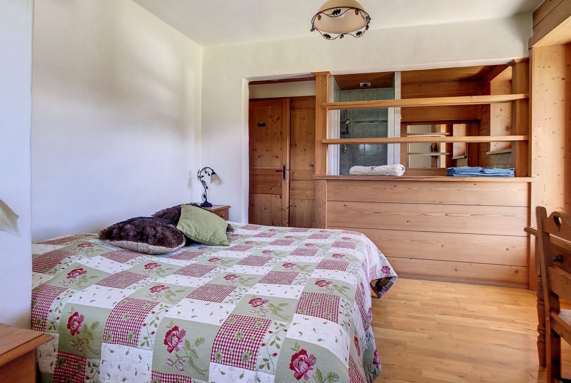 Family chalet for rent facing the Princesse slopes in Megève. - Photo 12