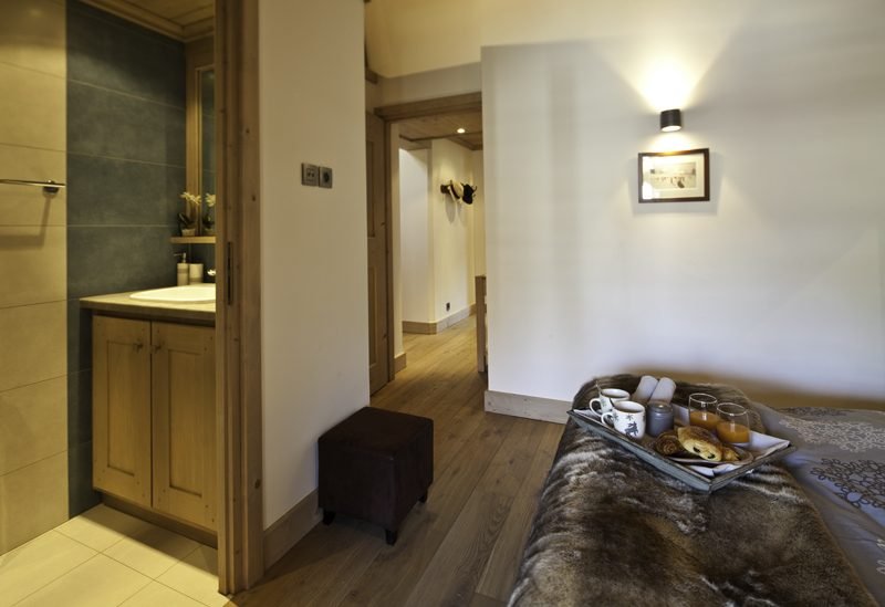 Apartment for rent on the second floor of the "Le Saint-Amour Park" residence, in the heart of Megève. - Photo 5