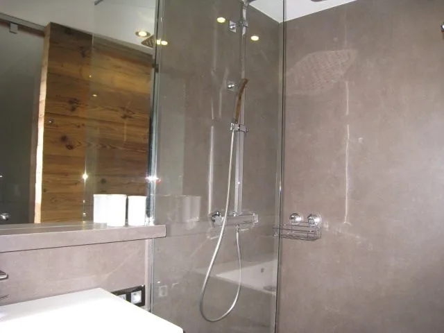 Apartment for rent in the centre of Megève. - Photo 8