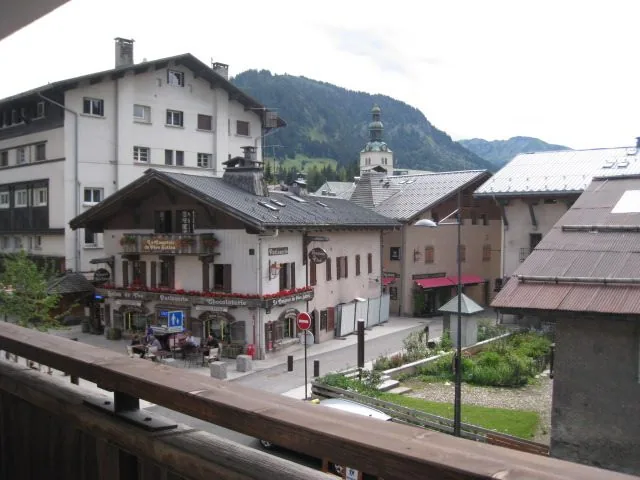 Apartment for rent in the centre of Megève. - Photo 13