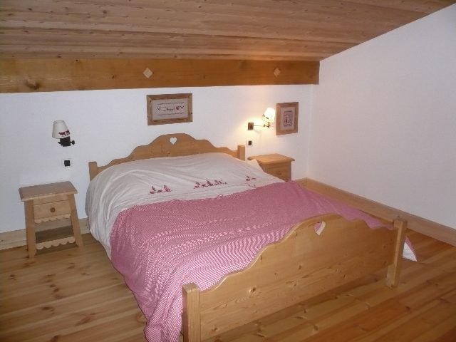 Spacious family apartment for rent at Côte 2000 in Megève. - Photo 10