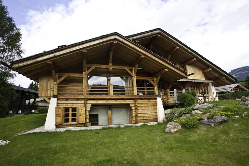 Chalet for rent for the season at Mont d'Arbois in Megève. - Photo 2