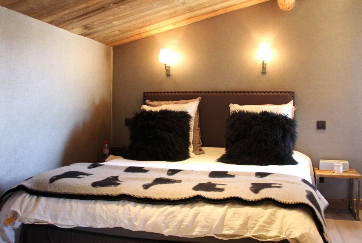 Renovated chalet for rent near the slopes in Megève. - Photo 5