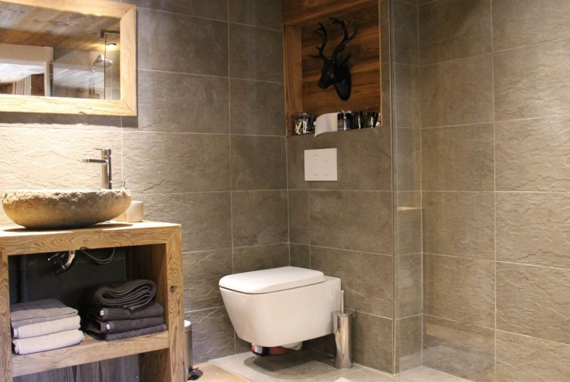 Renovated chalet for rent near the slopes in Megève. - Photo 10