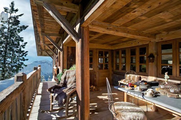 Magnificent farmhouse for rent, 10 minutes from Megève, right in the heart of the Espace Diamant. - Photo 2