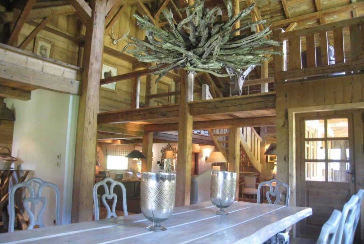 Magnificent farmhouse for rent, 10 minutes from Megève, right in the heart of the Espace Diamant. - Photo 7
