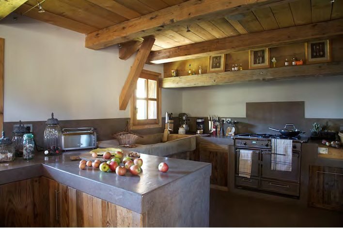 Magnificent farmhouse for rent, 10 minutes from Megève, right in the heart of the Espace Diamant. - Photo 8