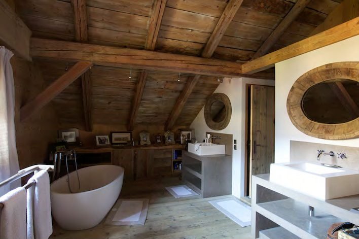 Magnificent farmhouse for rent, 10 minutes from Megève, right in the heart of the Espace Diamant. - Photo 11