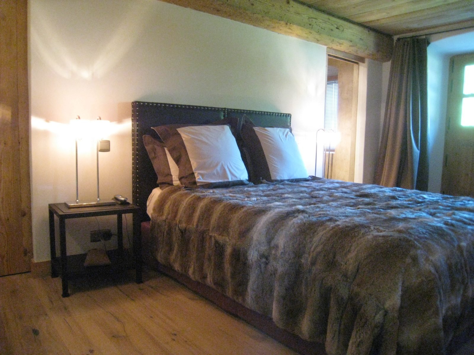 Magnificent farmhouse for rent, 10 minutes from Megève, right in the heart of the Espace Diamant. – Photo 12 Magnificent farmhouse for rent, 10 minutes from Megève, right in the heart of the Espace Diamant. - Photo 12
