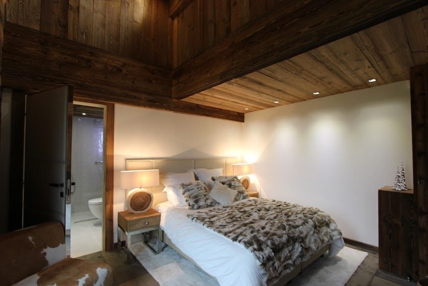Luxurious family chalet for rent near Megève. - Photo 6