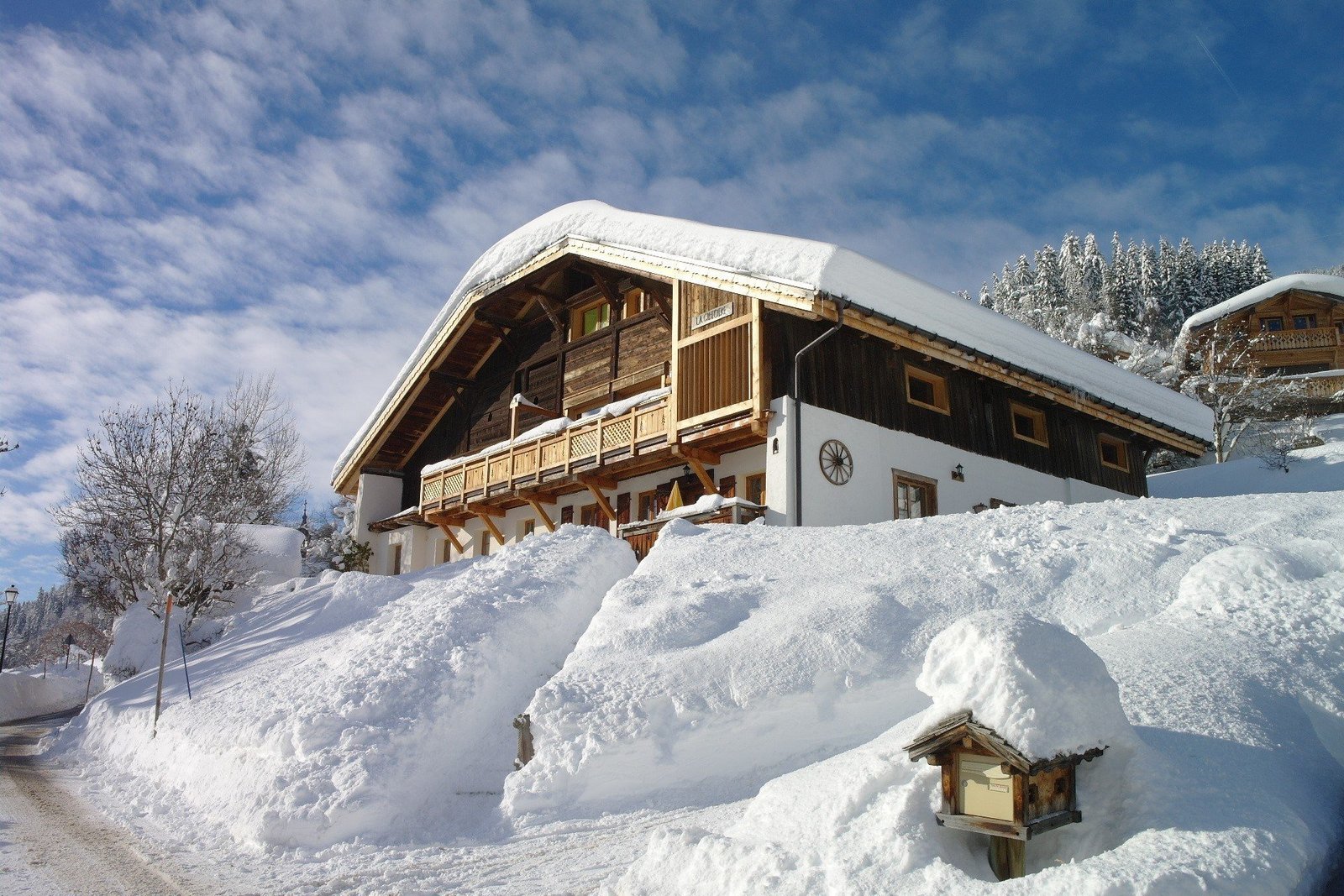 Appartement familial à louer Megève — photo 1