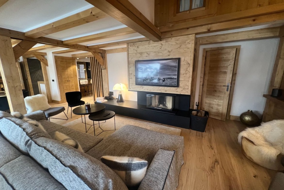 Family chalet for rent in the centre of Megève. - Photo 3