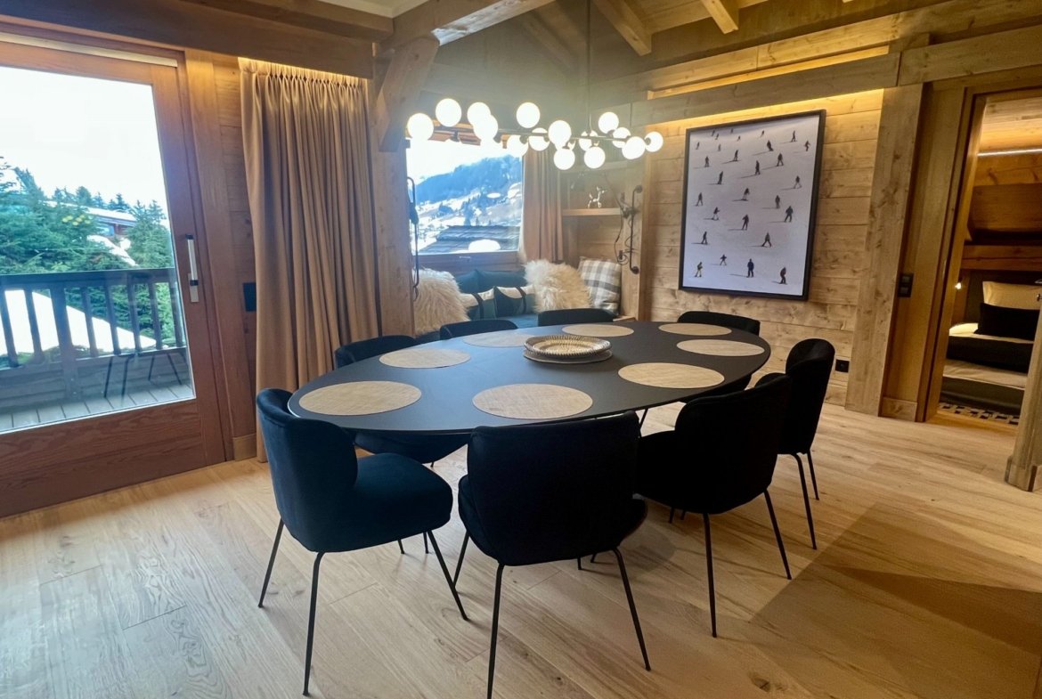 Family chalet for rent in the centre of Megève. - Photo 4