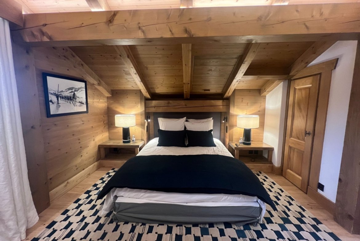 Family chalet for rent in the centre of Megève. - Photo 10