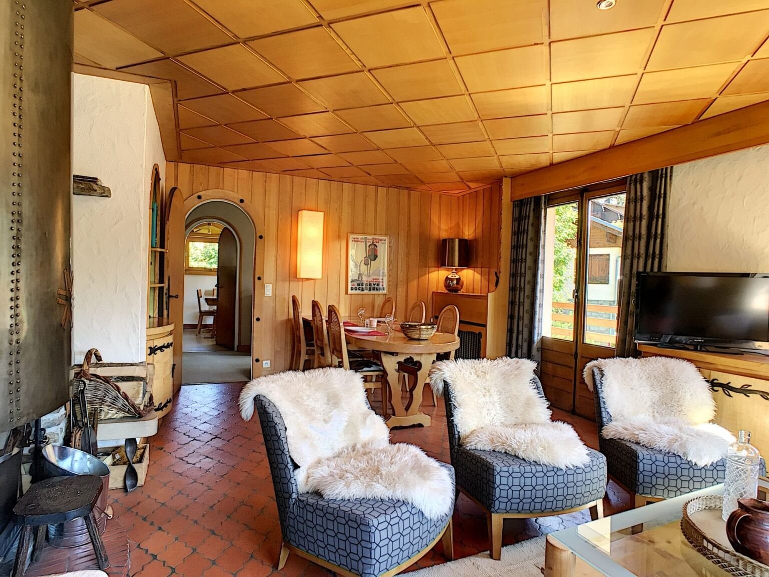 Chalet for rent right in the centre of Megève. - Photo 4