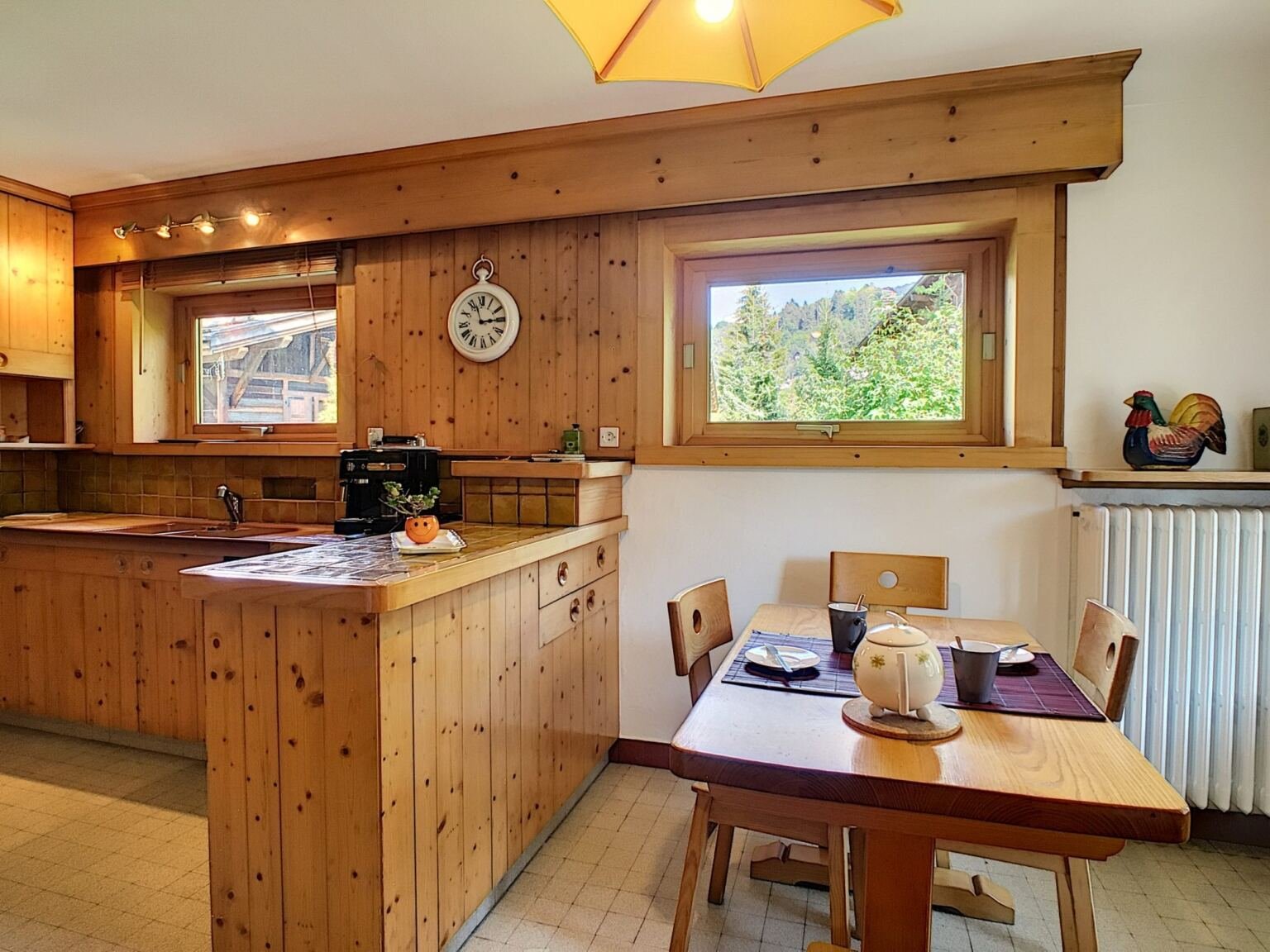 Chalet for rent right in the centre of Megève. - Photo 5