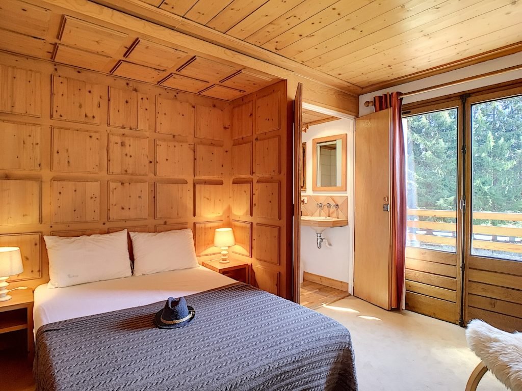 Chalet for rent right in the centre of Megève. - Photo 6
