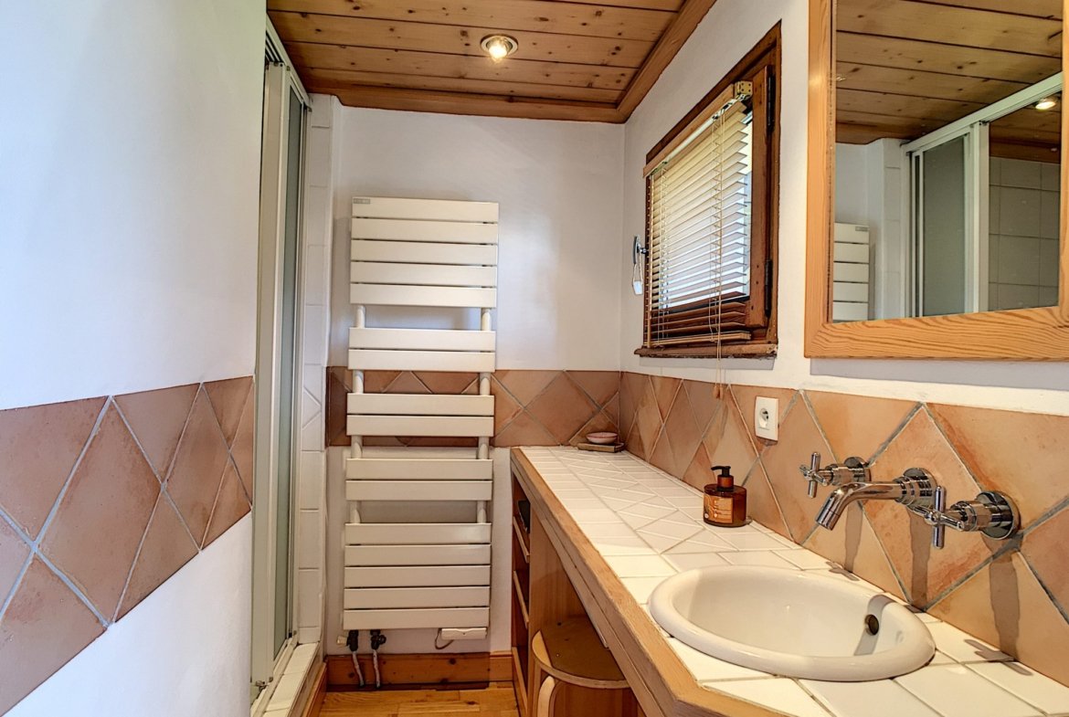 Chalet for rent right in the centre of Megève. - Photo 8