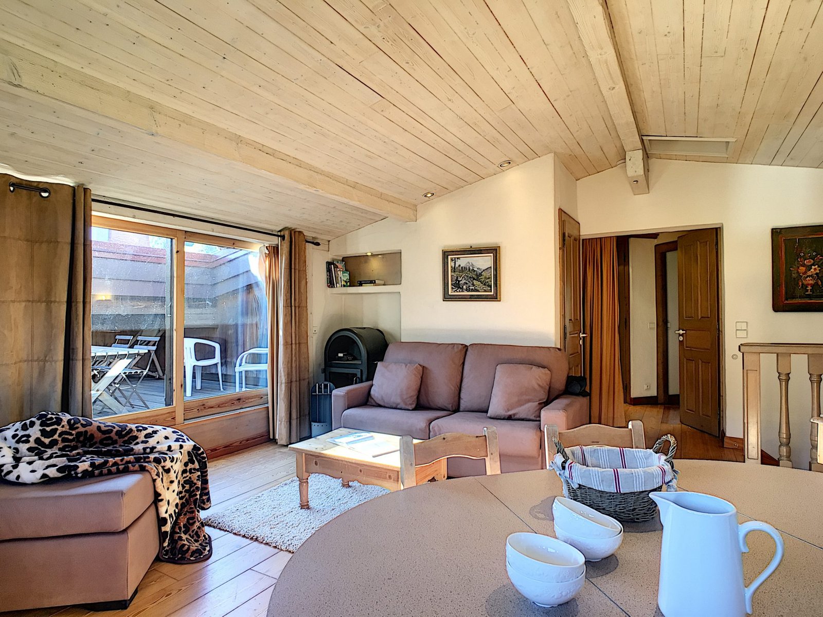 Apartment for rent 180 metres from the Princesse ski slopes, with mountain views. – Photo 1 Apartment for rent 180 metres from the Princesse ski slopes, with mountain views. - Photo 1