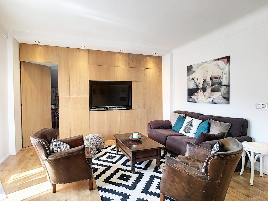 Quiet apartment for rent, a 5-minute walk from the pedestrian street. - Photo 2
