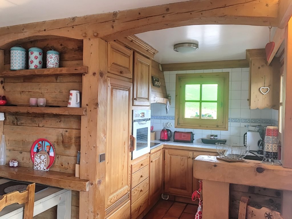 Apartment for rent on the heights of Megève with panoramic Mont Blanc views. - Photo 5