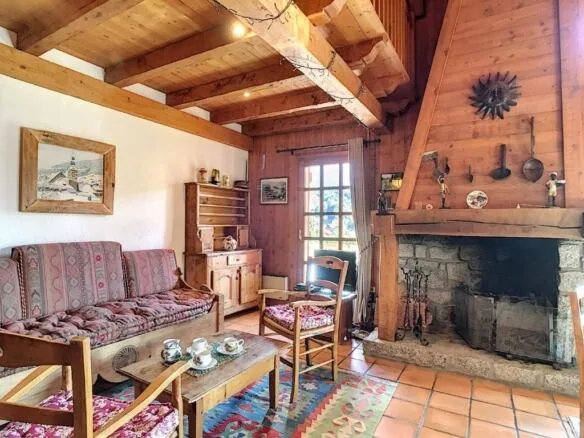 Seasonal apartment for rent at "Les Hauts Megevans," near the village centre. - Photo 1