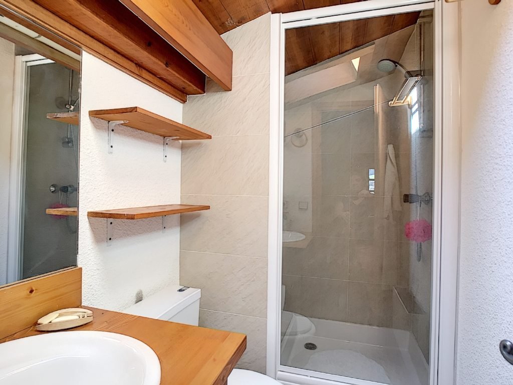 Seasonal apartment for rent at "Les Hauts Megevans," near the village centre. - Photo 10