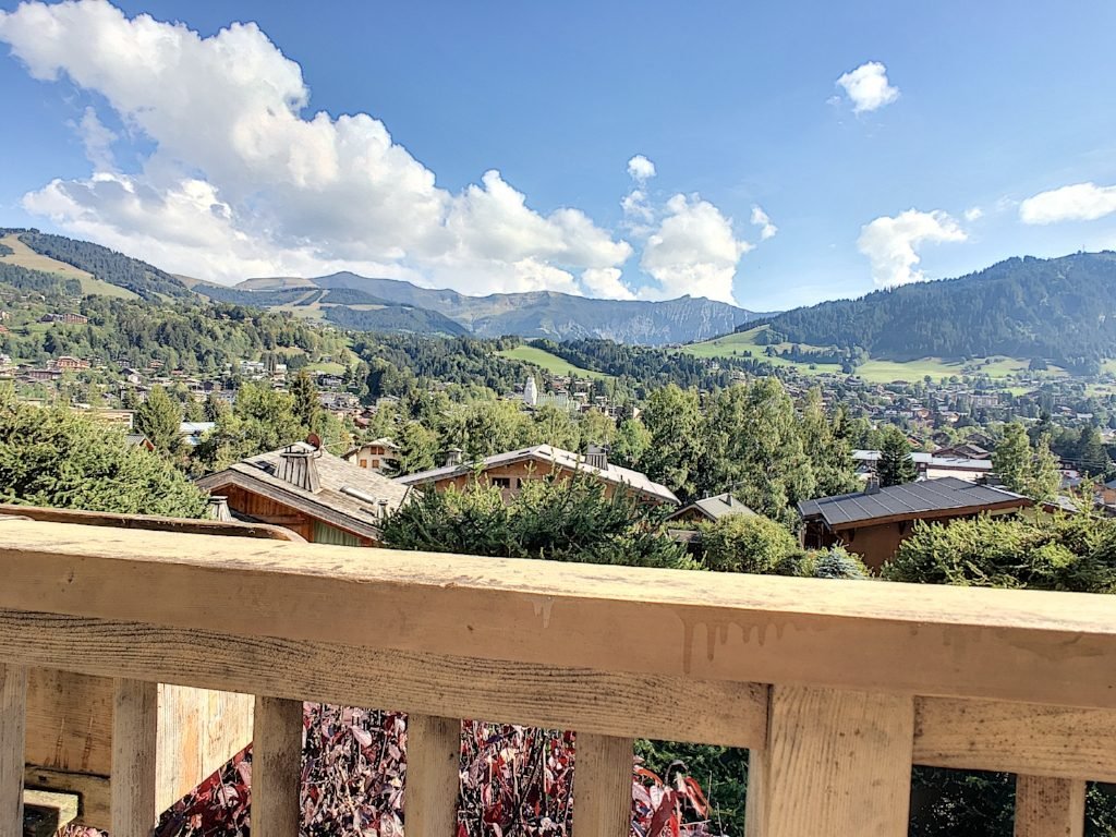 Seasonal apartment for rent at "Les Hauts Megevans," near the village centre. - Photo 13