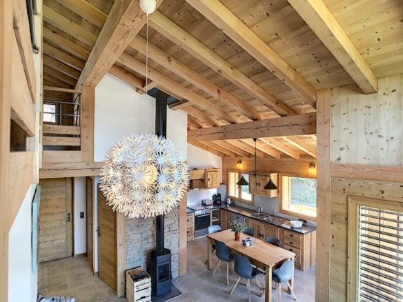 Brand-new chalet for rent in Megève, at the foot of Mont d'Arbois. - Photo 1