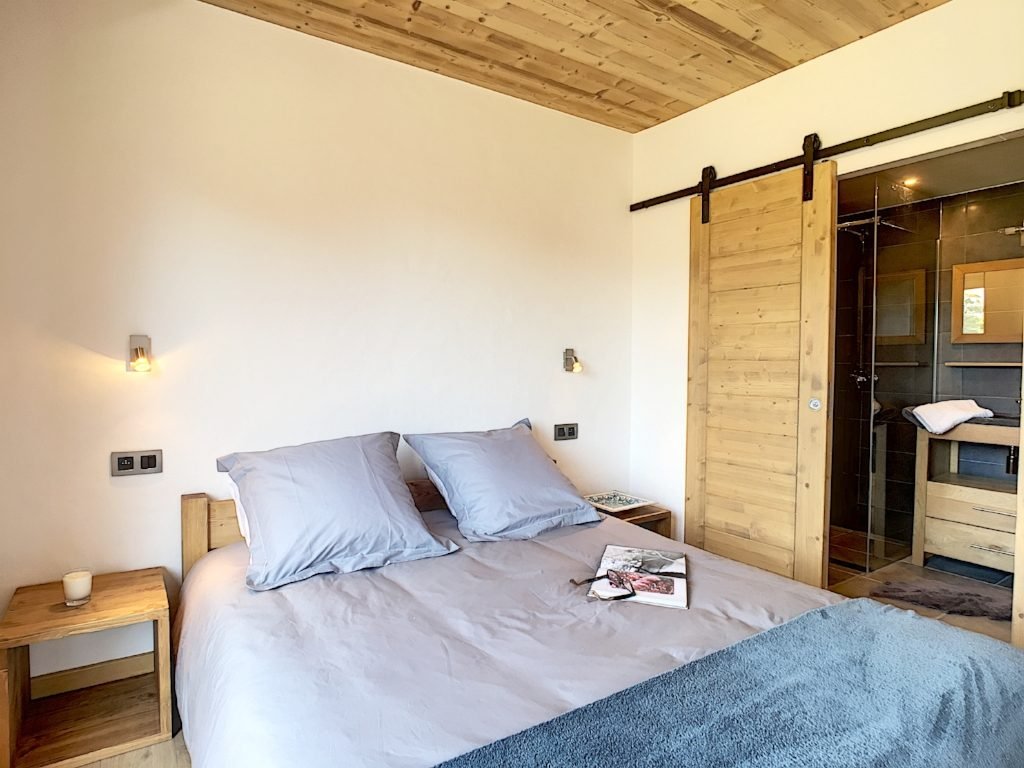 Brand-new chalet for rent in Megève, at the foot of Mont d'Arbois. - Photo 6