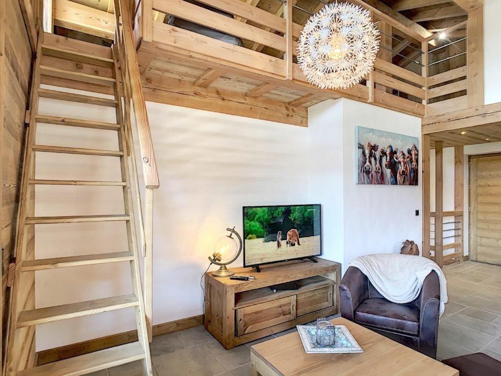 Brand-new chalet for rent in Megève, at the foot of Mont d'Arbois. - Photo 13