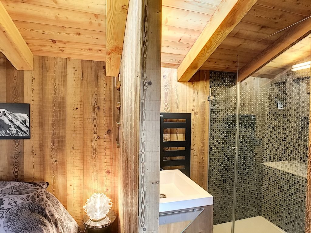 Contemporary chalet for rent for the season in Megève, Cassioz. - Photo 7
