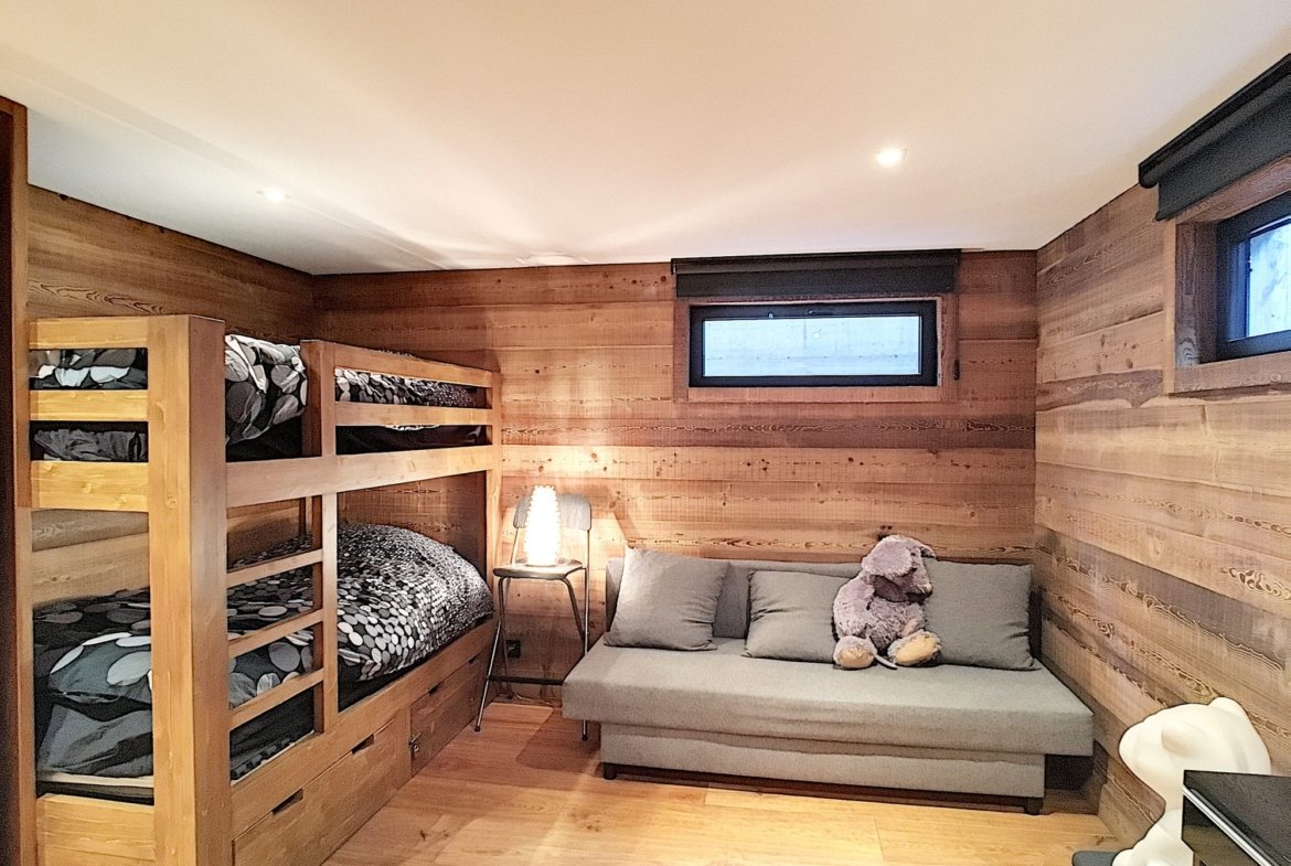 Contemporary chalet for rent for the season in Megève, Cassioz. - Photo 8