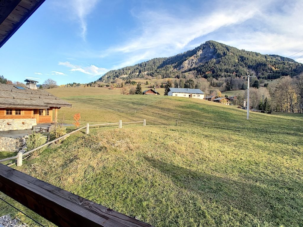 Contemporary chalet for rent for the season in Megève, Cassioz. - Photo 10
