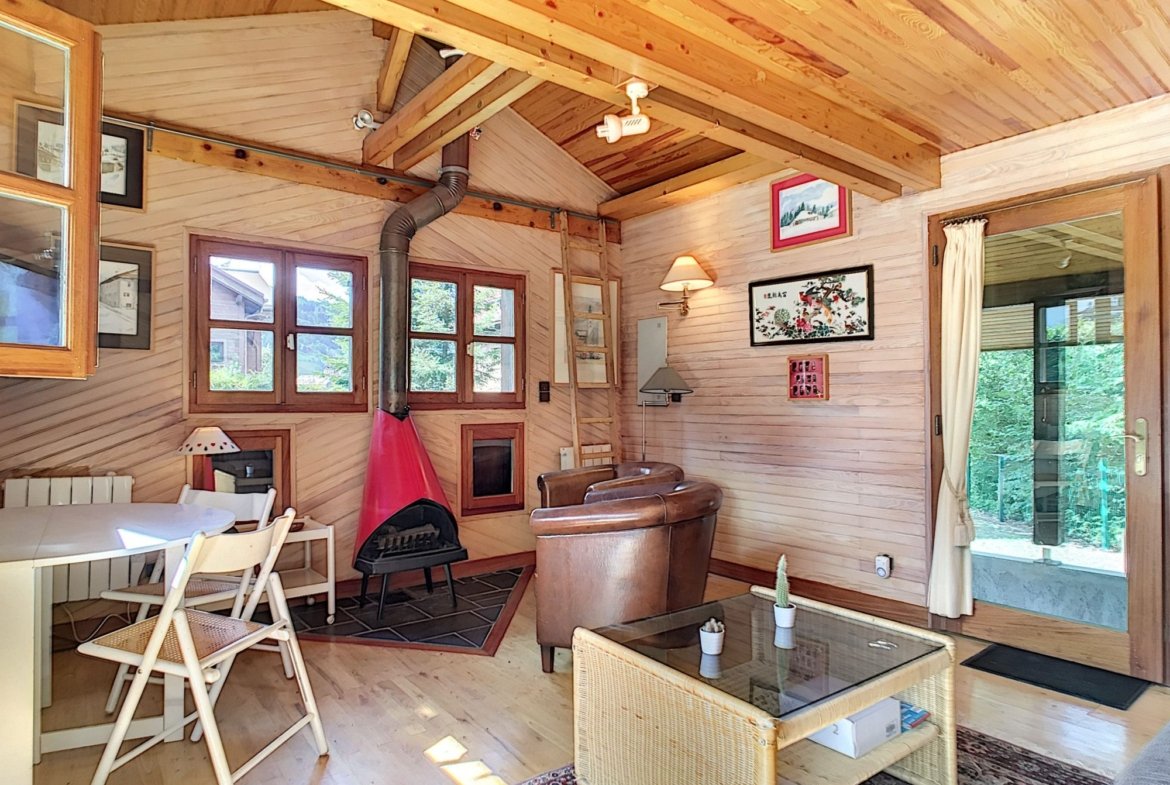 Small individual chalet for rent in the centre of Megève. - Photo 3