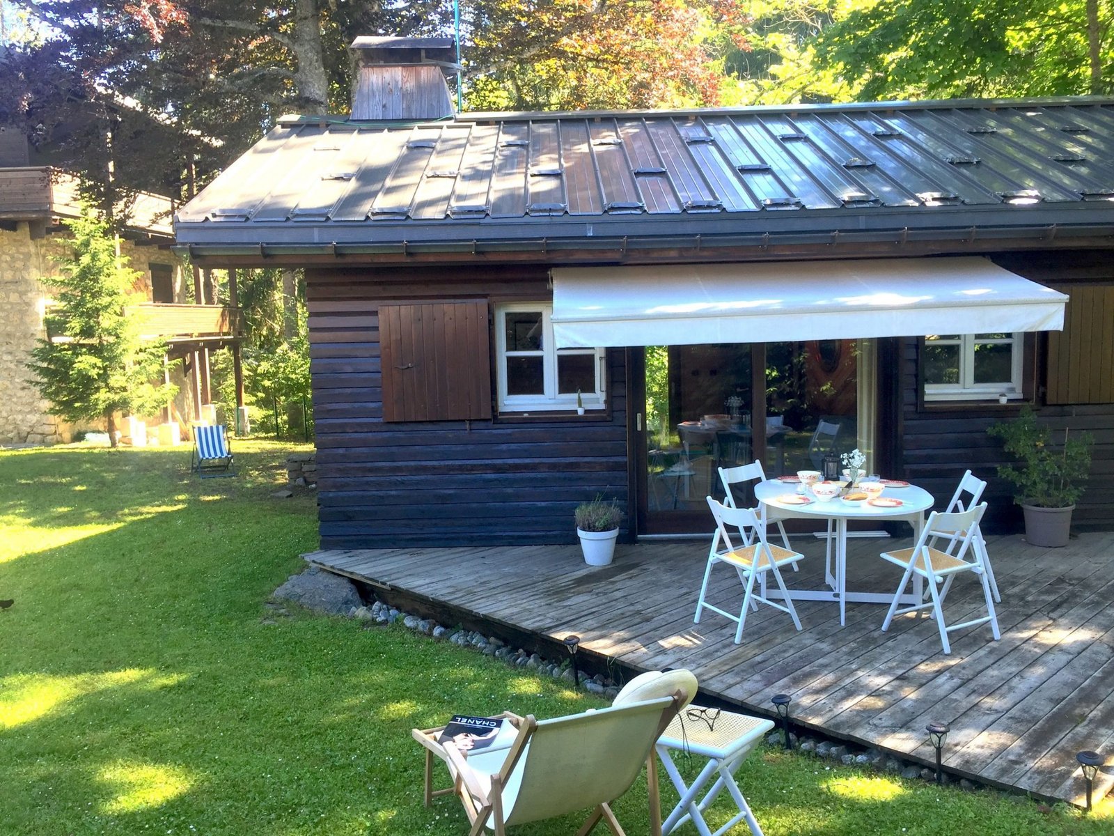 Small individual chalet for rent in the centre of Megève. – Photo 8 Small individual chalet for rent in the centre of Megève. - Photo 8