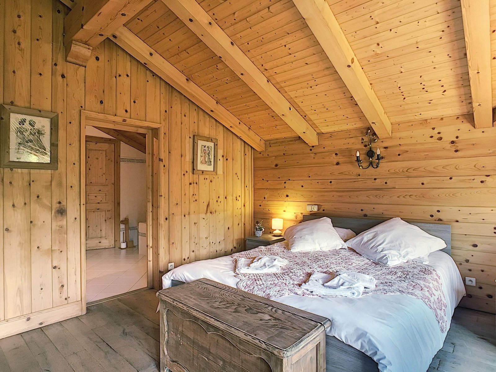 Large chalet for rent for the season between Megève and Demi-Quartier. – Photo 7 Large chalet for rent for the season between Megève and Demi-Quartier. - Photo 7