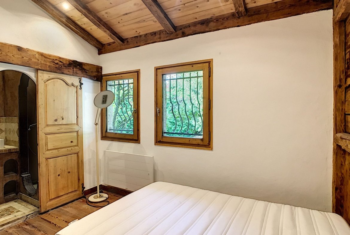 Chalet for rent in the centre of Megève. - Photo 7