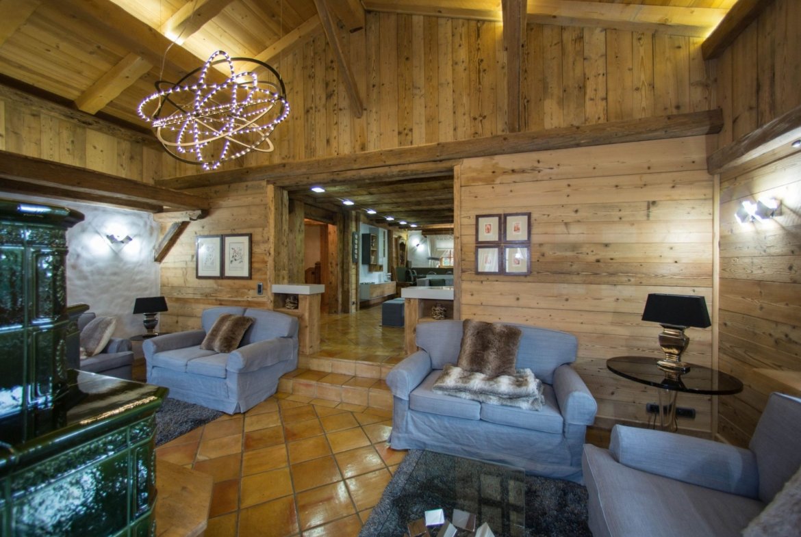 Family chalet for rent in the centre of Megève. - Photo 6