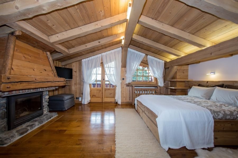 Family chalet for rent in the centre of Megève. - Photo 10