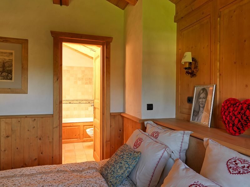 Chalet for rent at Côte 2000 in Megève. - Photo 12