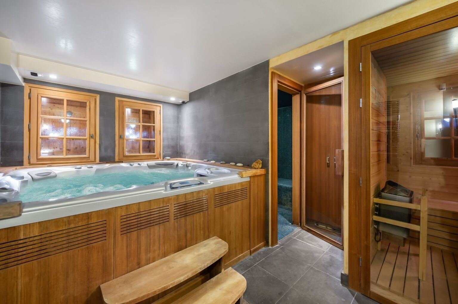 Chalet for rent at Côte 2000 in Megève. - Photo 13