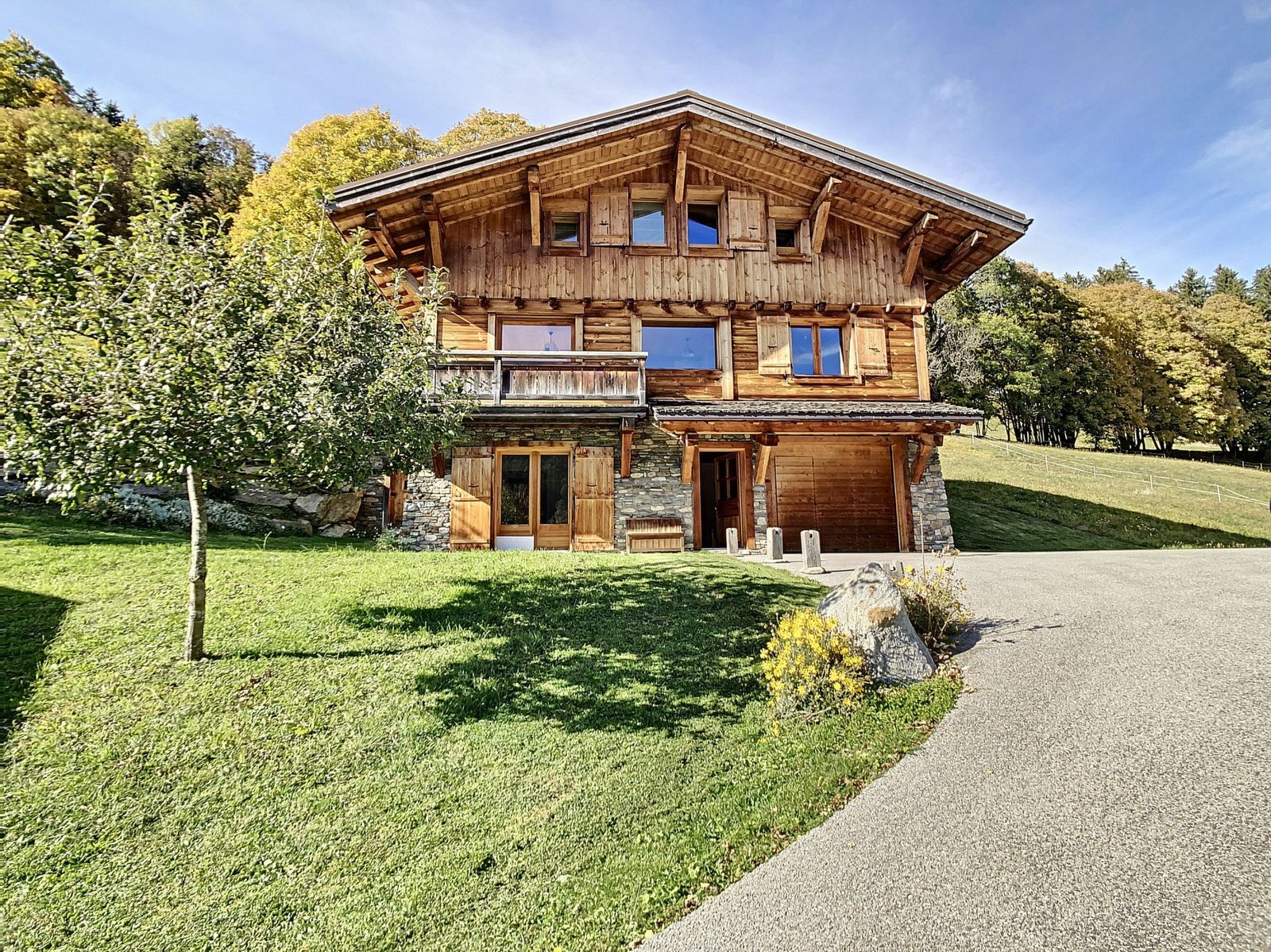 5-room chalet for 8 people for rent in Demi-Quartier. – Photo 1 5-room chalet for 8 people for rent in Demi-Quartier. - Photo 1