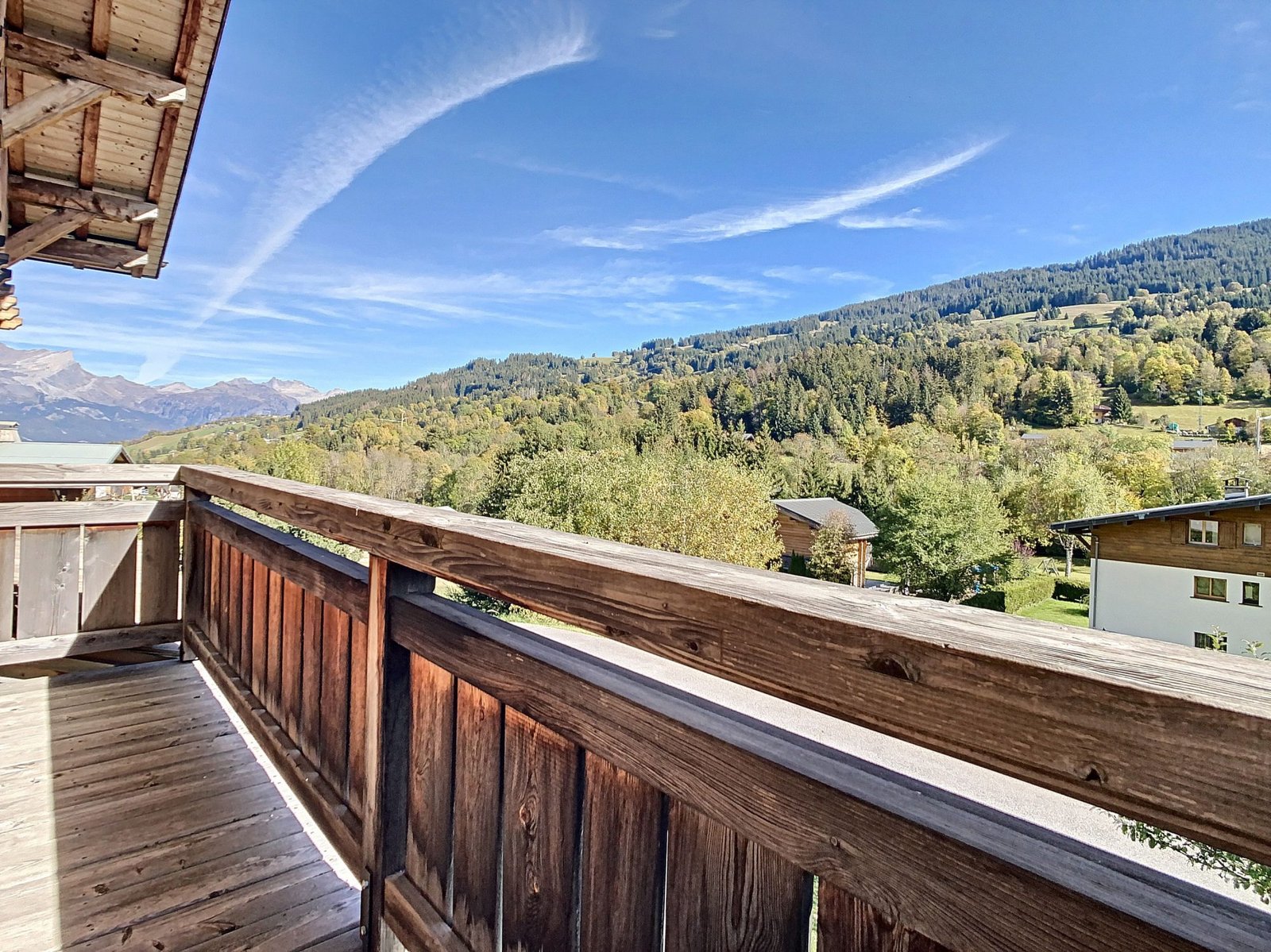5-room chalet for 8 people for rent in Demi-Quartier. – Photo 13 5-room chalet for 8 people for rent in Demi-Quartier. - Photo 13