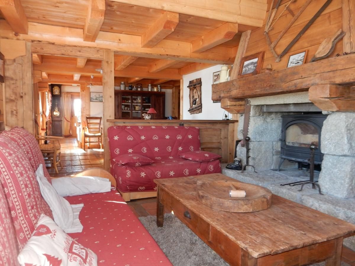 Family chalet for rent on the heights of Megève. – Photo 2 Family chalet for rent on the heights of Megève. - Photo 2