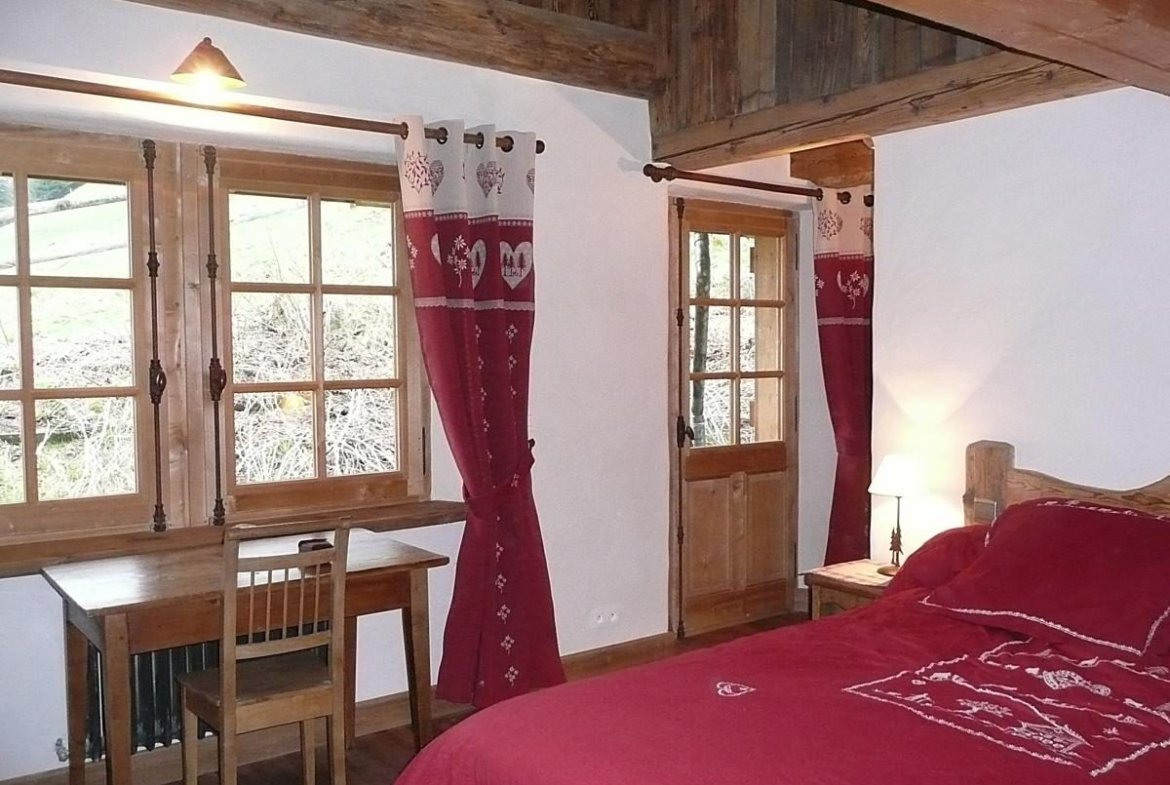 Family chalet for rent on the heights of Megève. - Photo 4