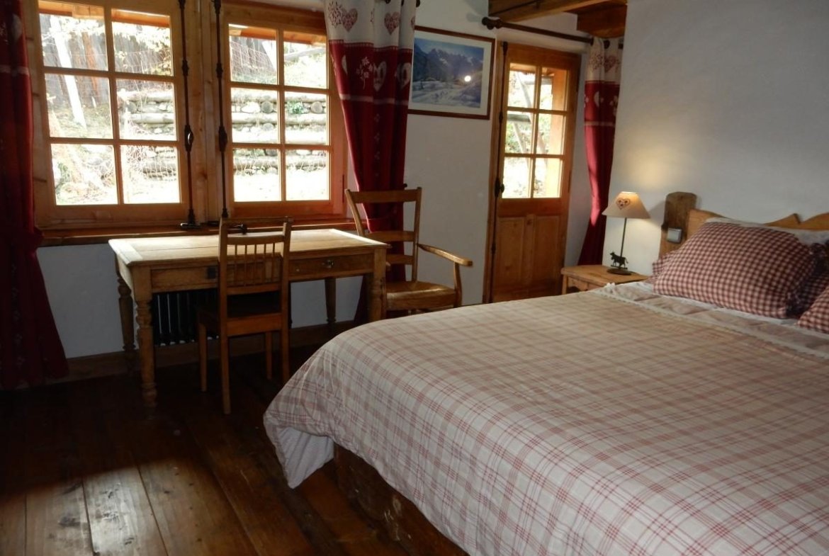 Family chalet for rent on the heights of Megève. - Photo 8